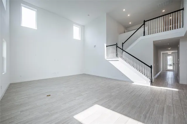 $699,000 | 9199 Waverly Walk Drive, Orlando, FL 32817