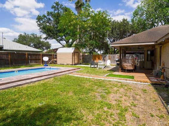 3200 Hummingbird Avenue McAllen, TX 78504 - Photo 29 of 31 a view of a house with swimming pool and sitting area