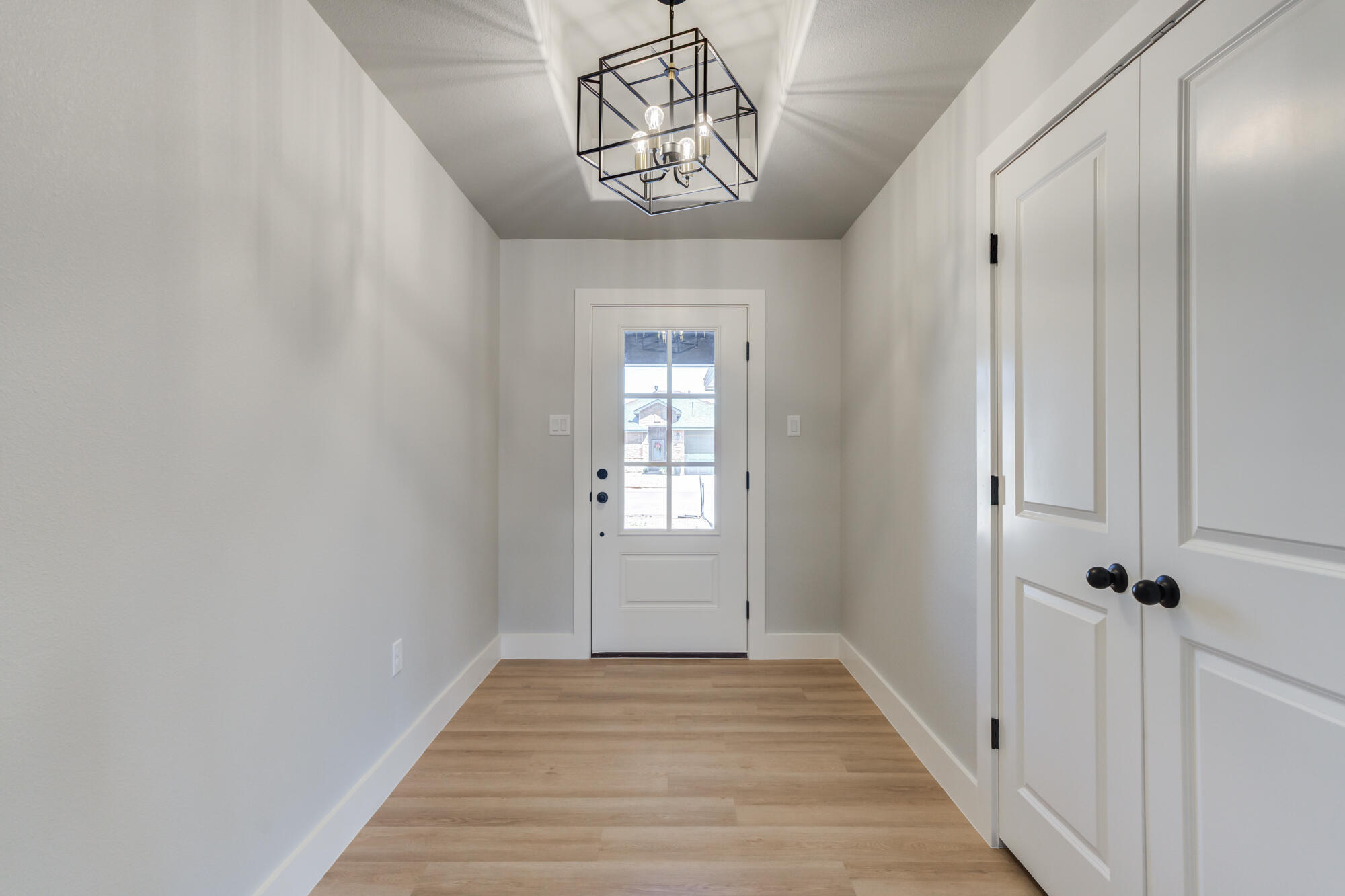 2915 135th Street Lubbock, TX 79423 - Photo 4 of 50 DSC02326_27_28_29_30