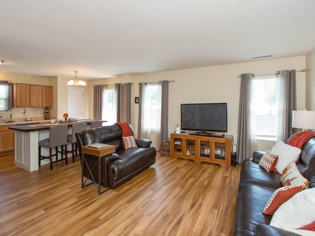 12455 Schoolhouse Road Fishers, IN 46037 - Photo 4 of 25 Gallery Image 4