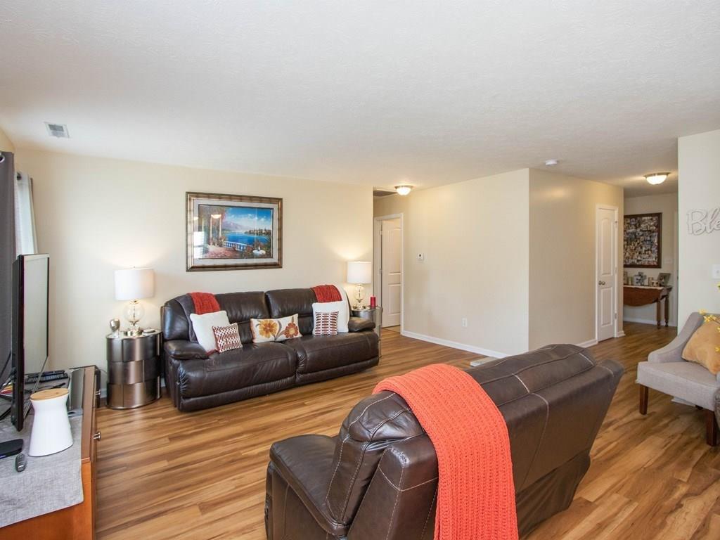 12455 Schoolhouse Road Fishers, IN 46037 - Photo 5 of 25 Gallery Image 5