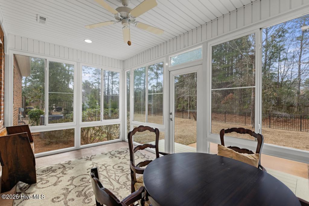 116 Mansfield Court Hampstead, NC 28443 - Photo 36 of 43 425A7382
