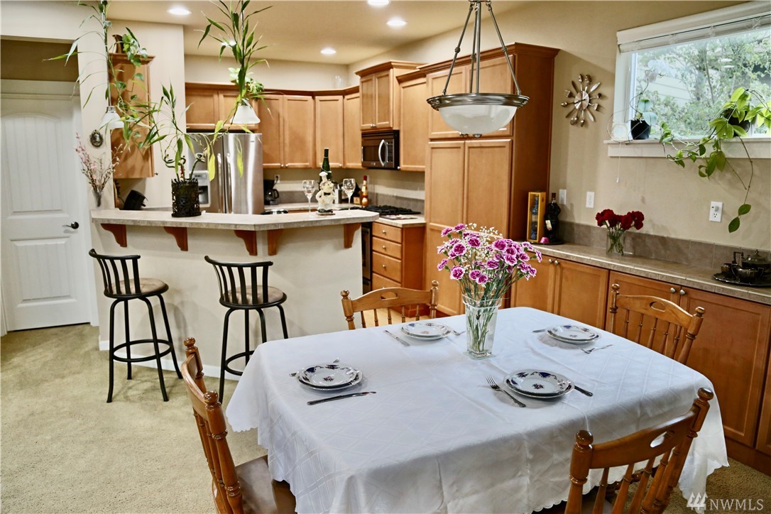 23428 9th Avenue Southeast Bothell, WA 98021 - Photo 13 of 27