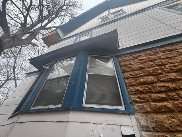 $179,950 | 3012 College Avenue, Kansas City, MO 64128