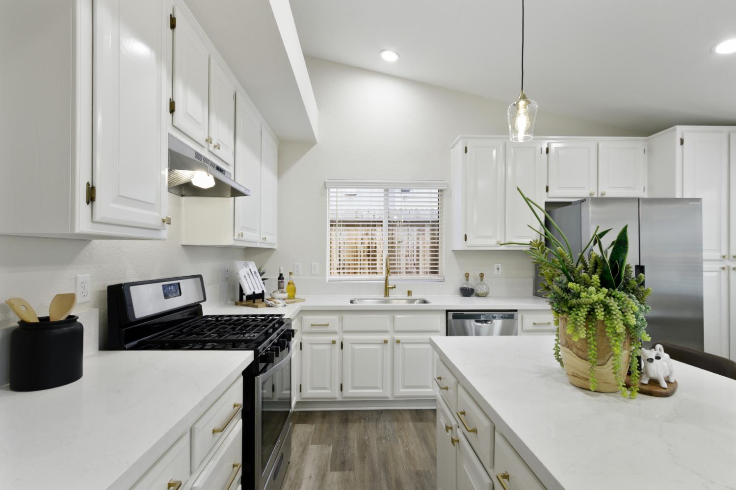 4711 Stuart Street Rocklin, CA 95765 - Photo 18 of 48