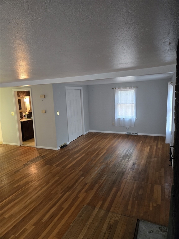 78 Old Farm Road Mansfield, MA 02048 - Photo 7 of 17