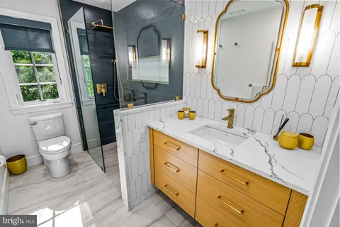 $1,350,000 | 5 Somerton Square, Medford, NJ 08055