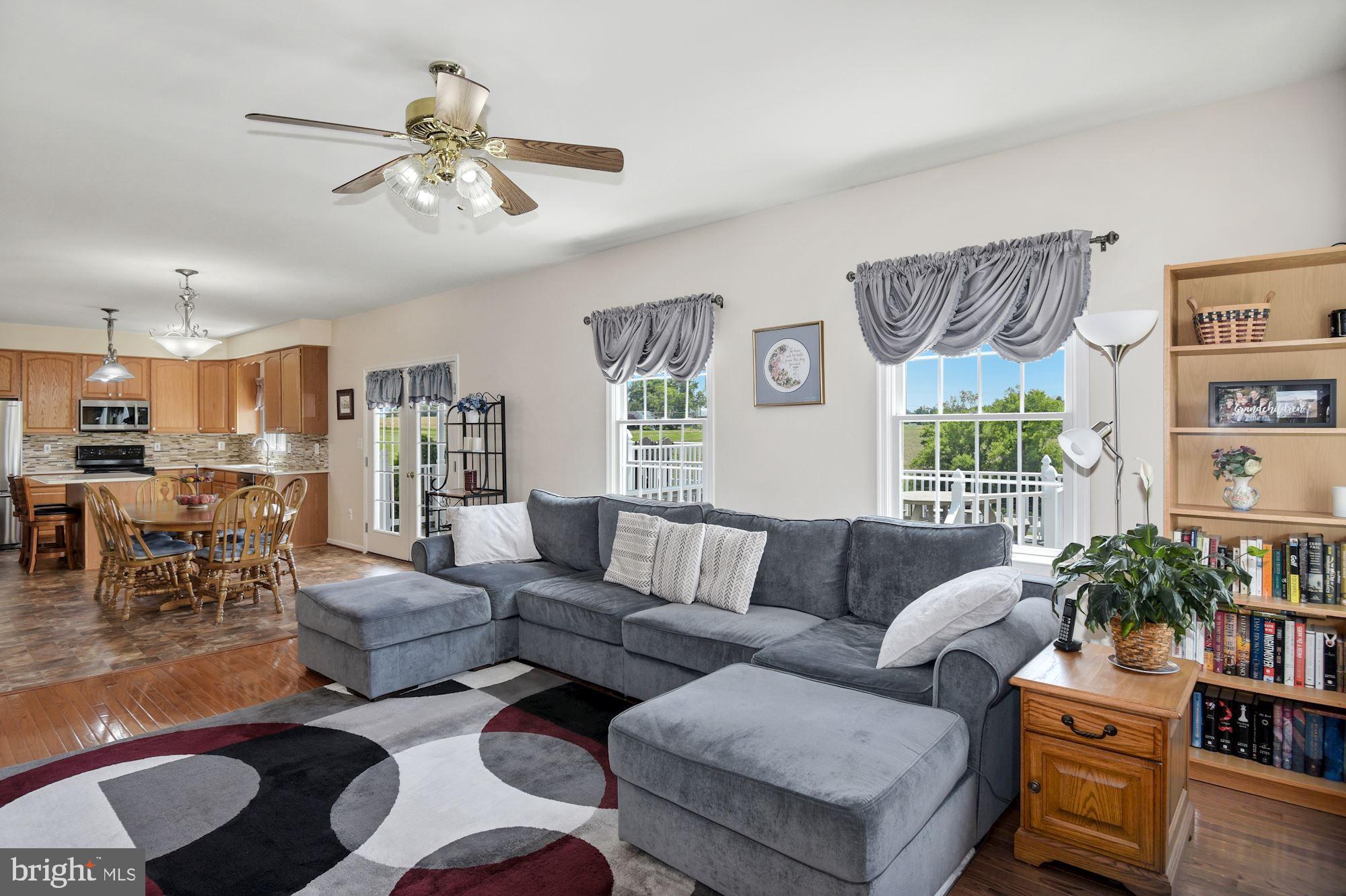 3221 Coon Club Road Hampstead, MD 21074 - Photo 26 of 58 Family Rm