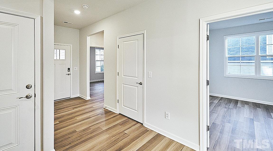 2002 Knight Xing Road Durham, NC 27703 - Photo 6 of 30 Gallery Image 6