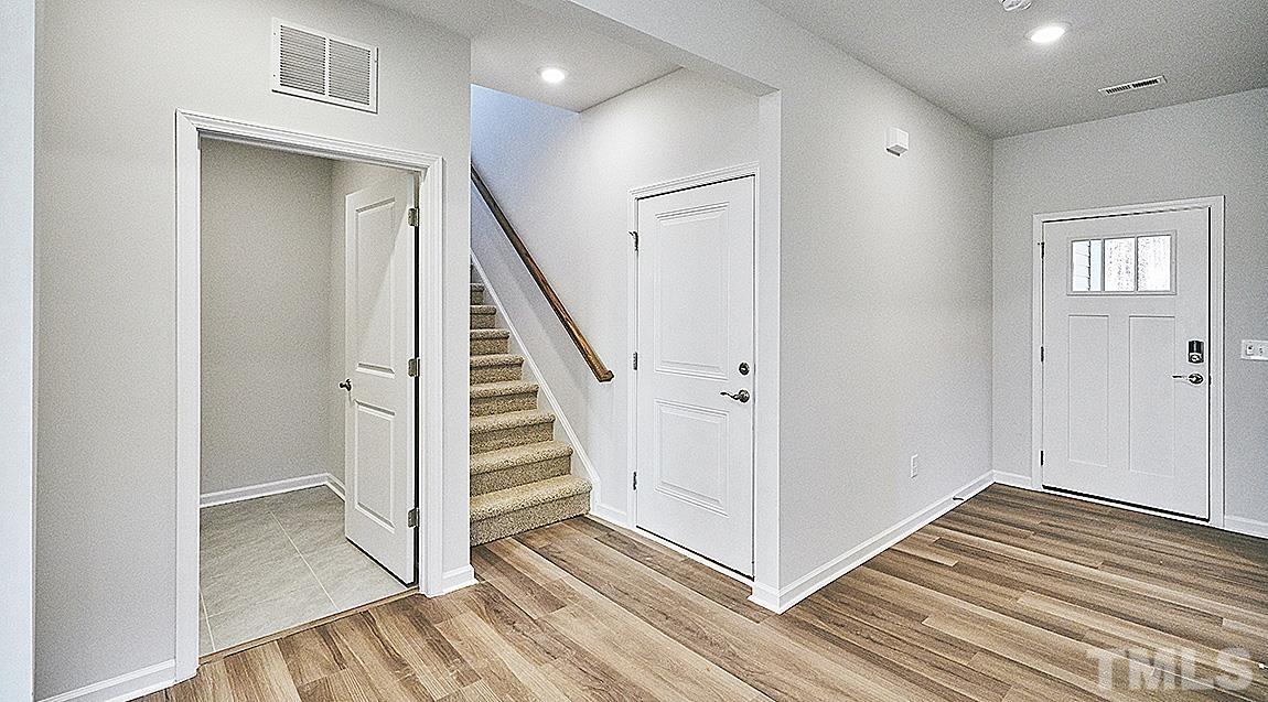 2002 Knight Xing Road Durham, NC 27703 - Photo 7 of 30 Gallery Image 7