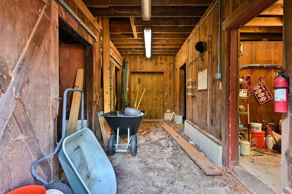 367 Linebrook Road Ipswich, MA 01938 - Photo 32 of 41