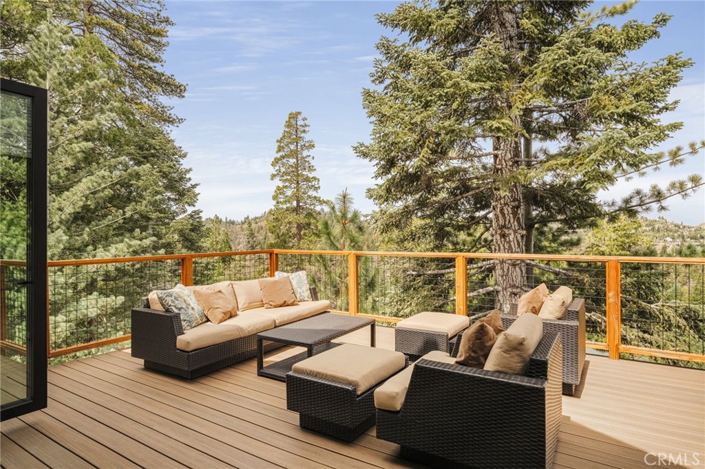 26910 Everest Road Lake Arrowhead, CA 92391 - Photo 7 of 15 outdoor entertaining area off main living room