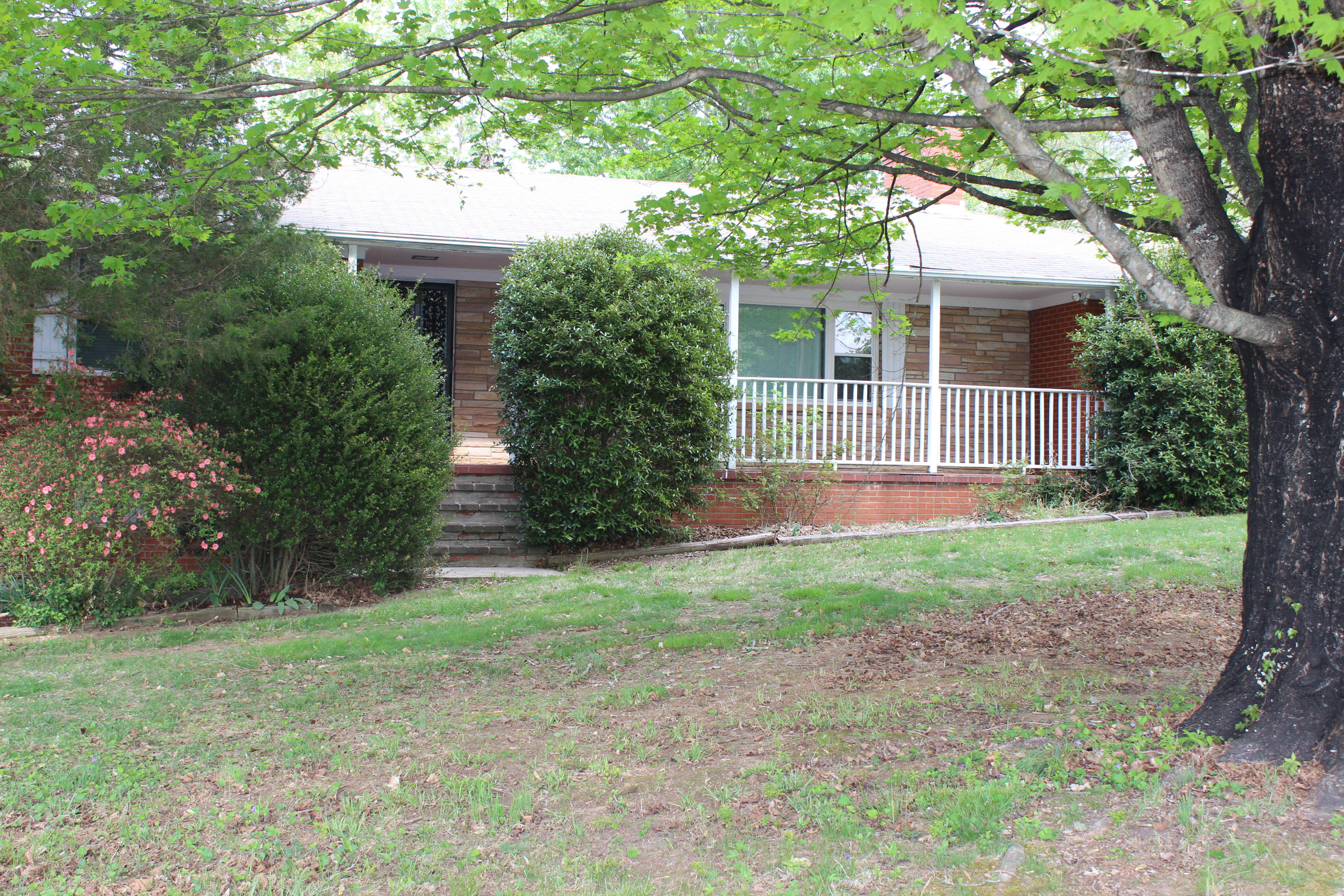 7212 Fairlane Road Powell, TN 37849 - Photo 1 of 35 IMG_1844