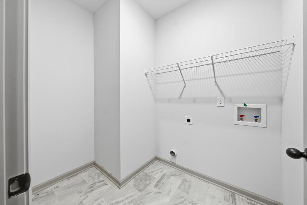 331 Lee Road 0357 Valley, AL 36854 - Photo 13 of 30 a view of a small space