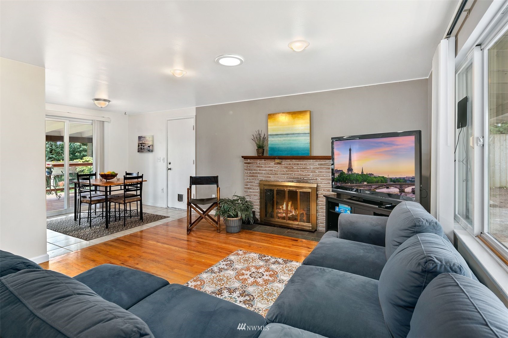 30811 7th Avenue Southwest Federal Way, WA 98023 - Photo 4 of 15