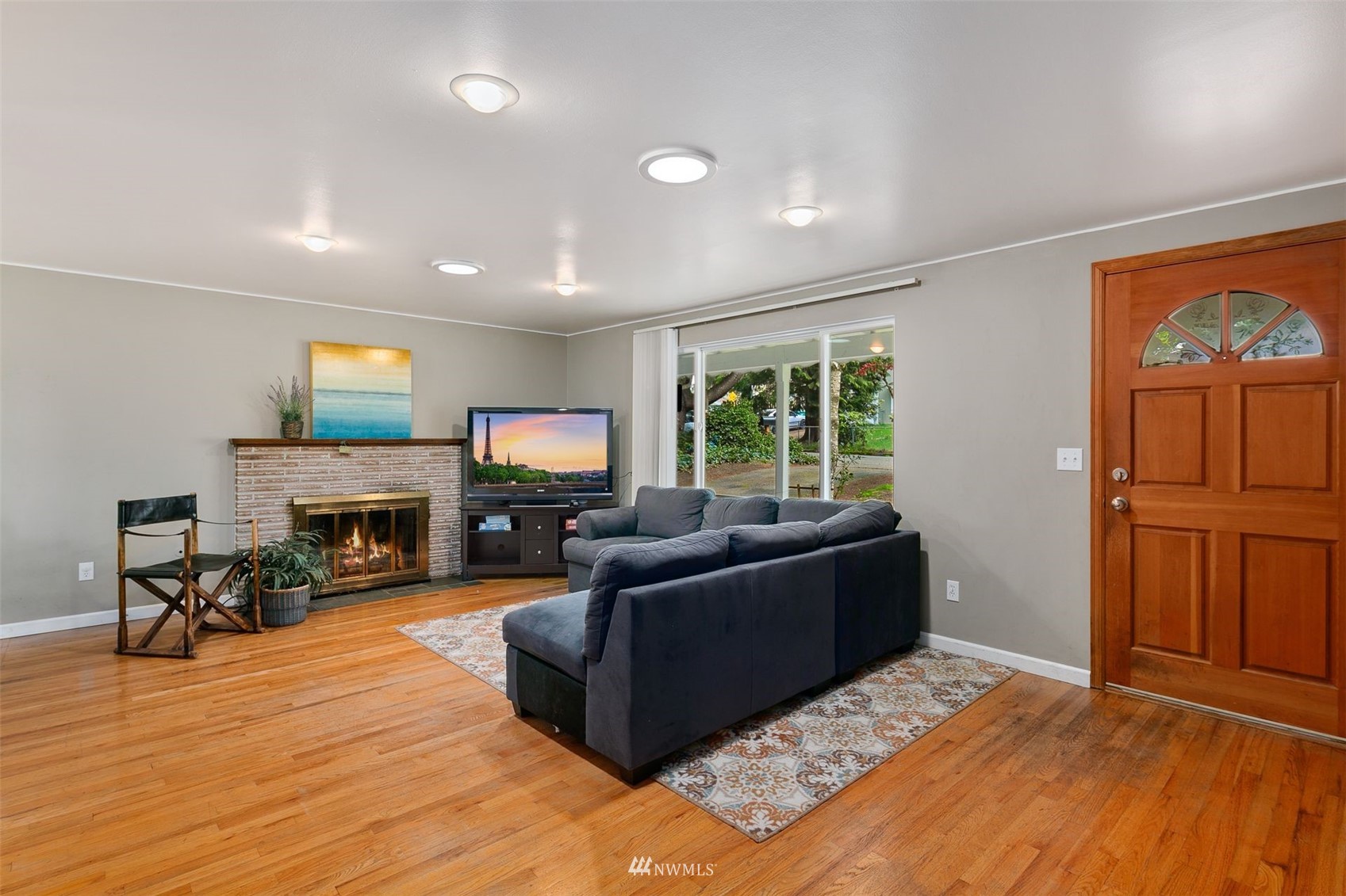 30811 7th Avenue Southwest Federal Way, WA 98023 - Photo 5 of 15