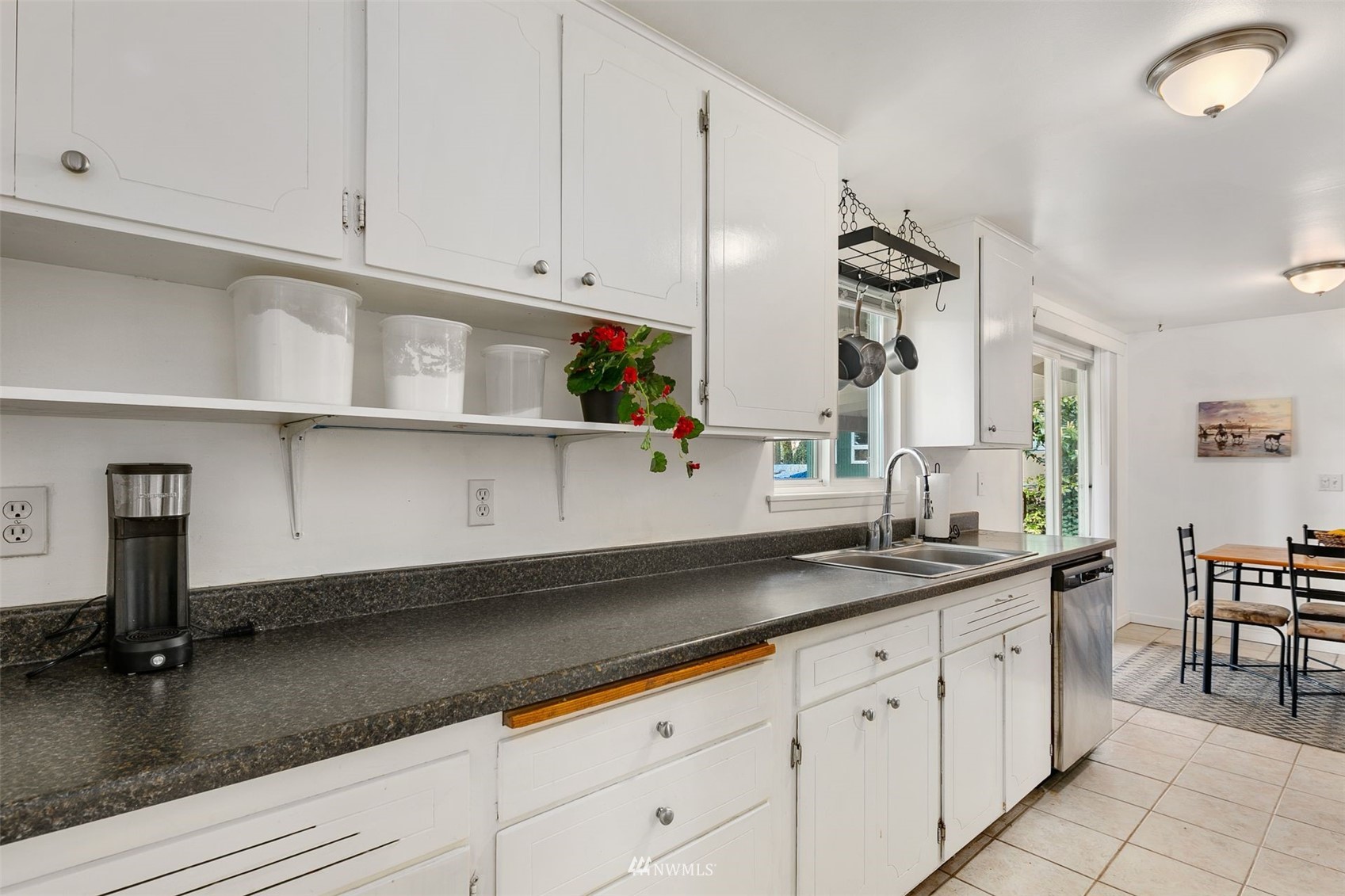 30811 7th Avenue Southwest Federal Way, WA 98023 - Photo 8 of 15