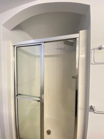 $3,000 | 119 West Oakbrook Drive, Ann Arbor, MI 48103