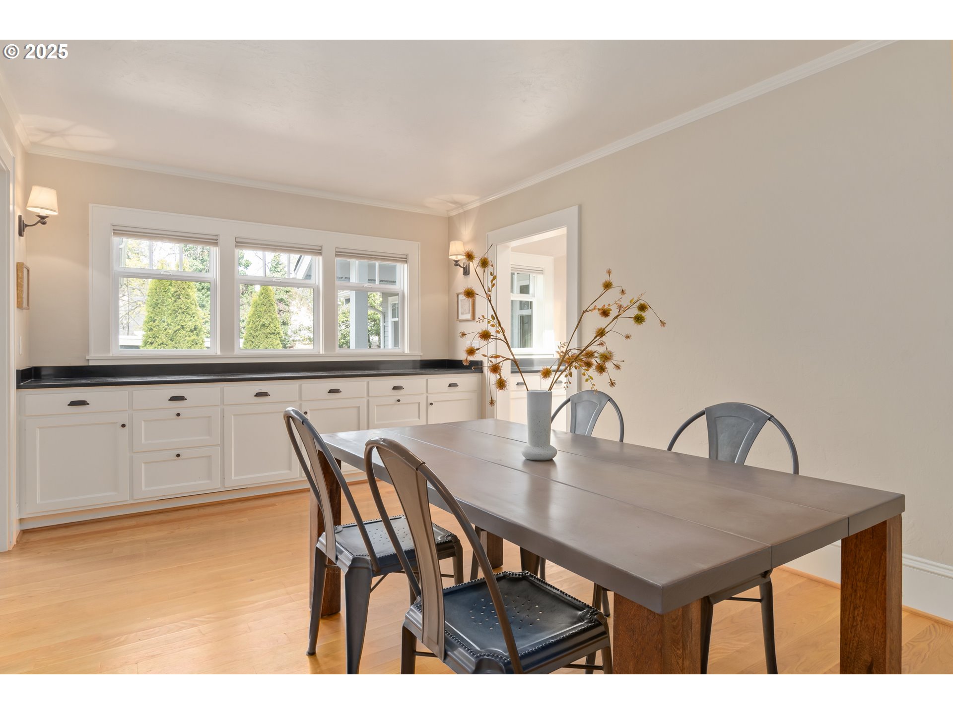 1545 Villard Street Eugene, OR 97403 - Photo 9 of 44