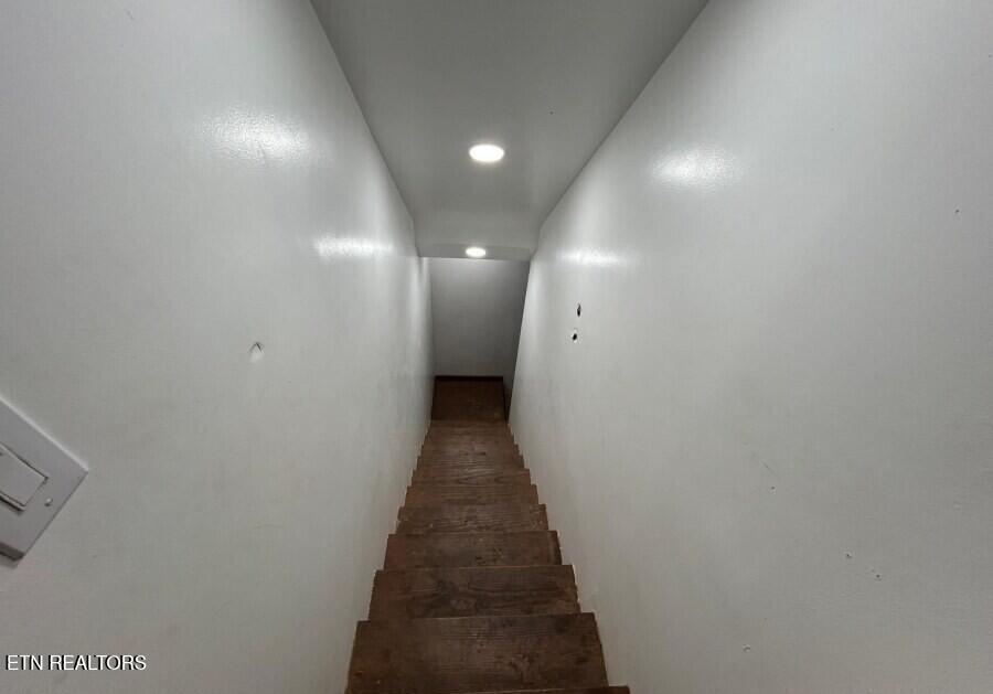 156 River Ford Road Maryville, TN 37804 - Photo 29 of 40 PHOTO-2025-12-11-12-26-48 (2)