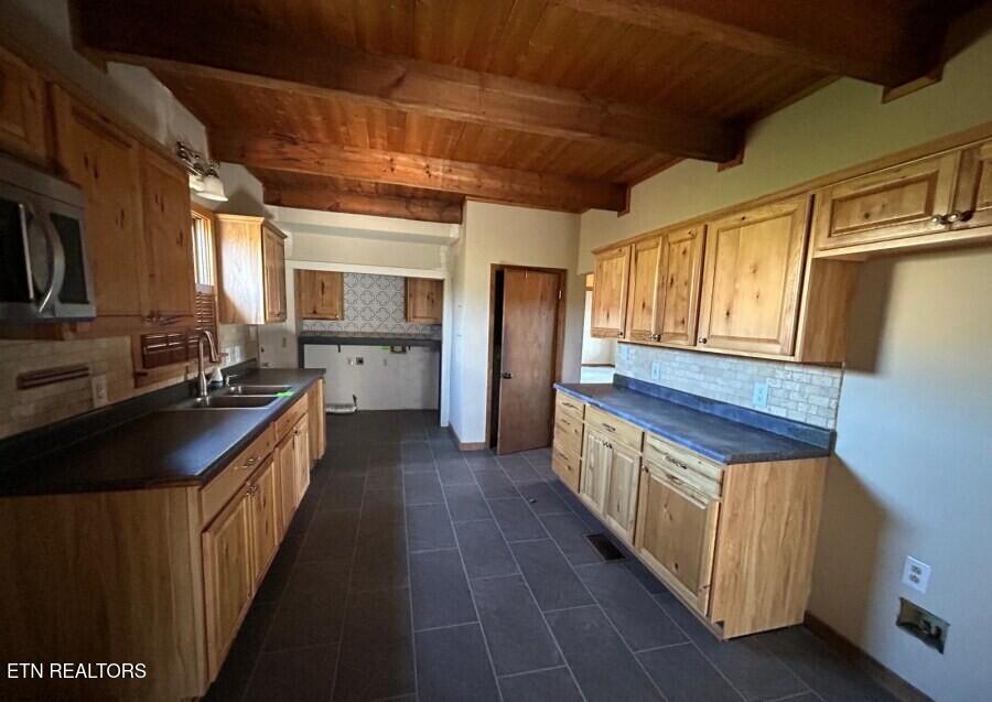 156 River Ford Road Maryville, TN 37804 - Photo 4 of 40 PHOTO-2025-12-11-12-26-43 (2)