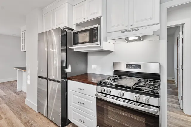 $515,000 | 17 Barrett Street, South Burlington, VT 05403