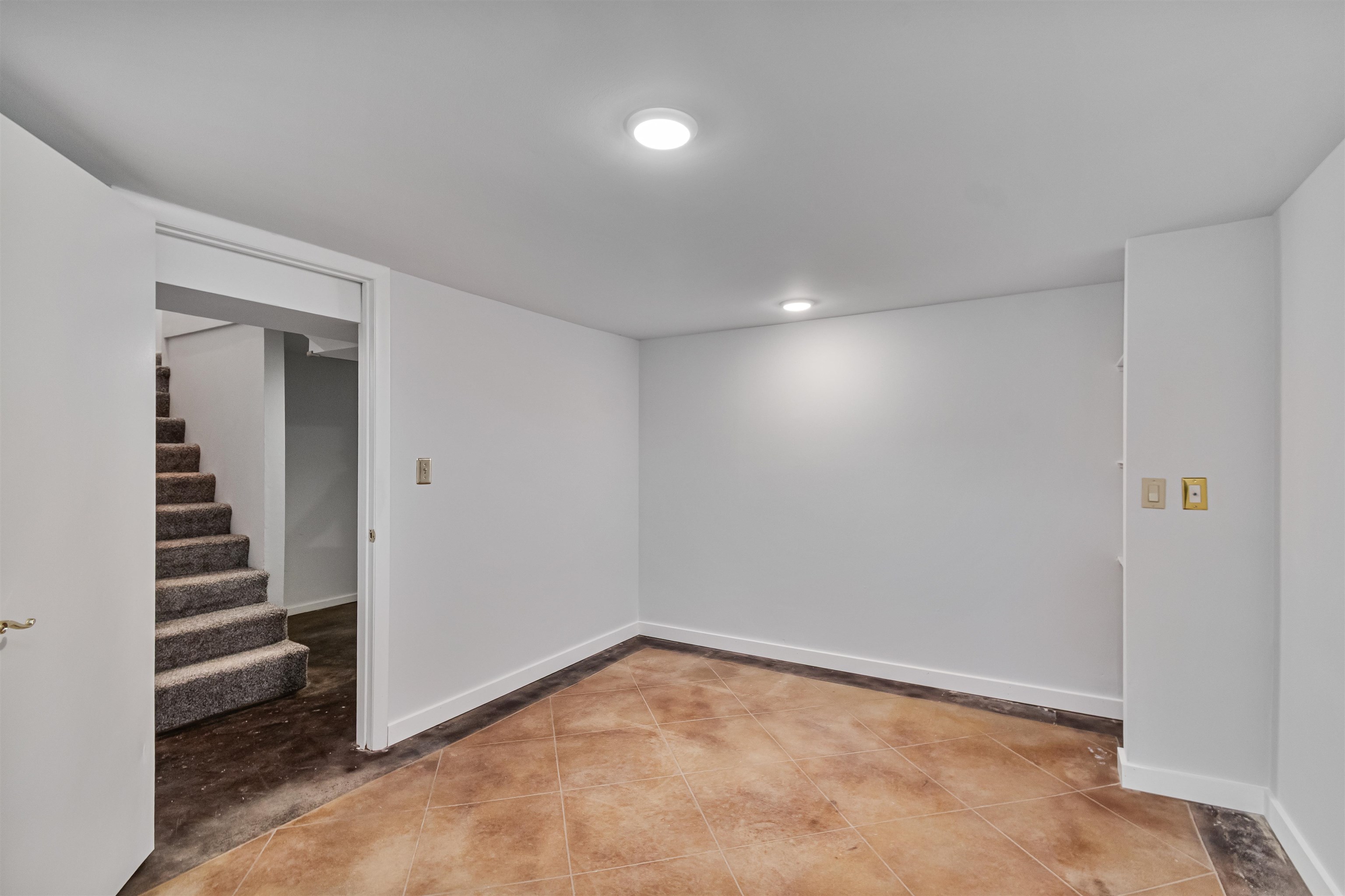 17 Barrett Street South Burlington, VT 05403 - Photo 31 of 41