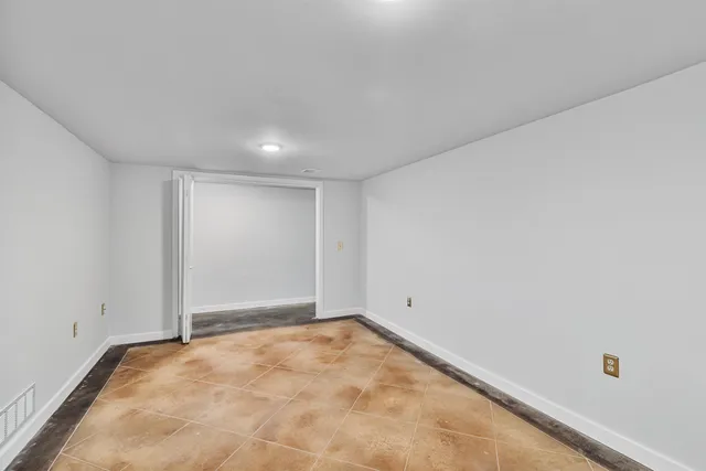 $515,000 | 17 Barrett Street, South Burlington, VT 05403