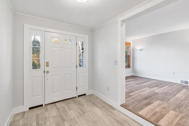 $515,000 | 17 Barrett Street, South Burlington, VT 05403