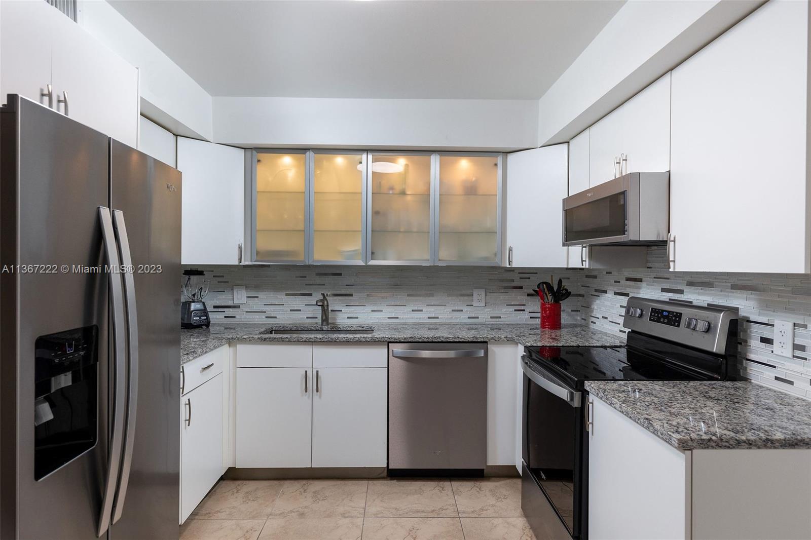 16475 Golf Club Road, Unit 306 Weston, FL 33326 - Photo 11 of 24