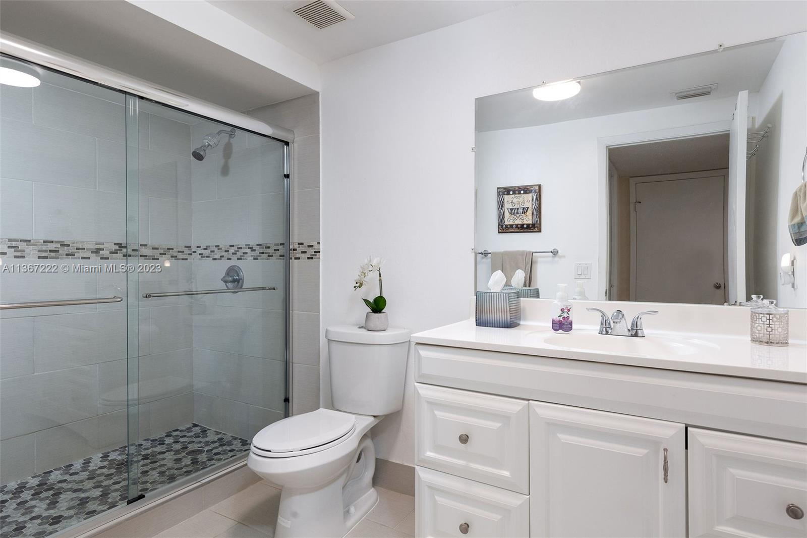 16475 Golf Club Road, Unit 306 Weston, FL 33326 - Photo 15 of 24