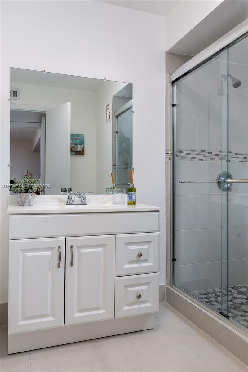 16475 Golf Club Road, Unit 306 Weston, FL 33326 - Photo 18 of 24