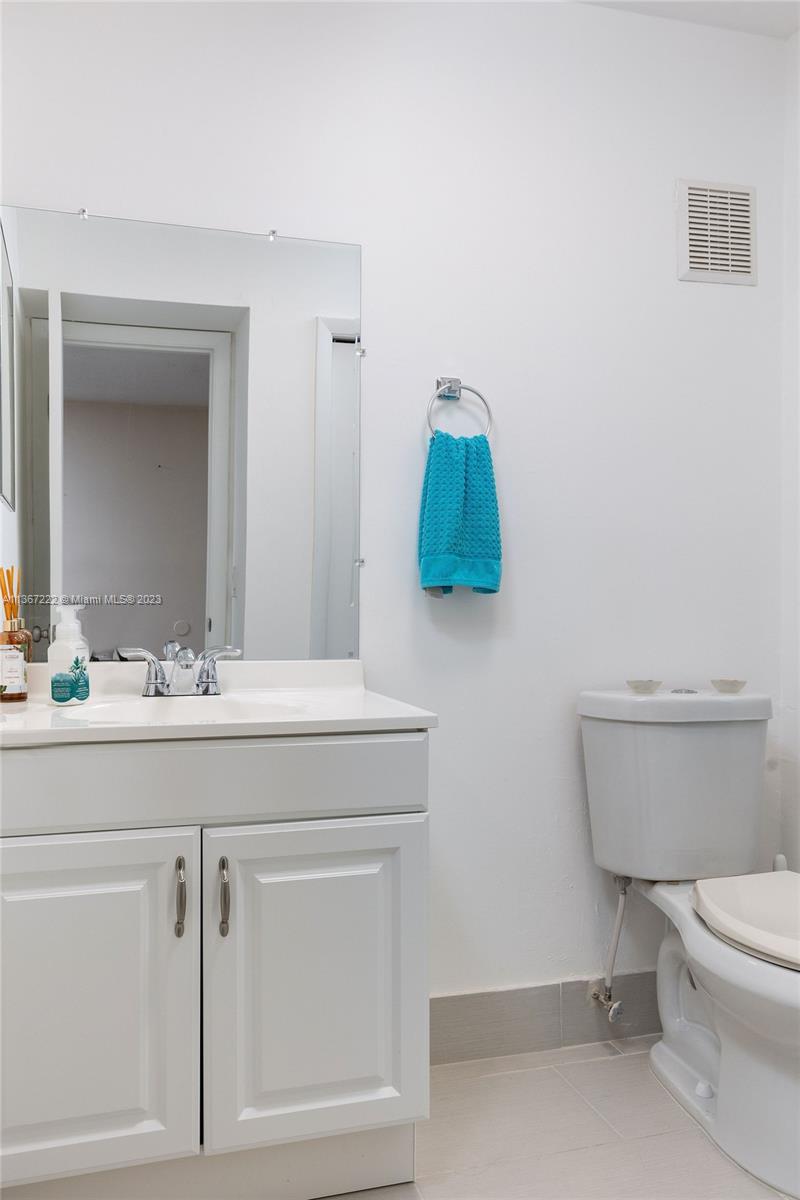 16475 Golf Club Road, Unit 306 Weston, FL 33326 - Photo 19 of 24