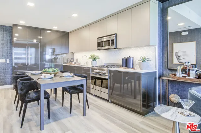 $6,652 | 525 Olive Street, Unit 1912, San Diego, CA 92103