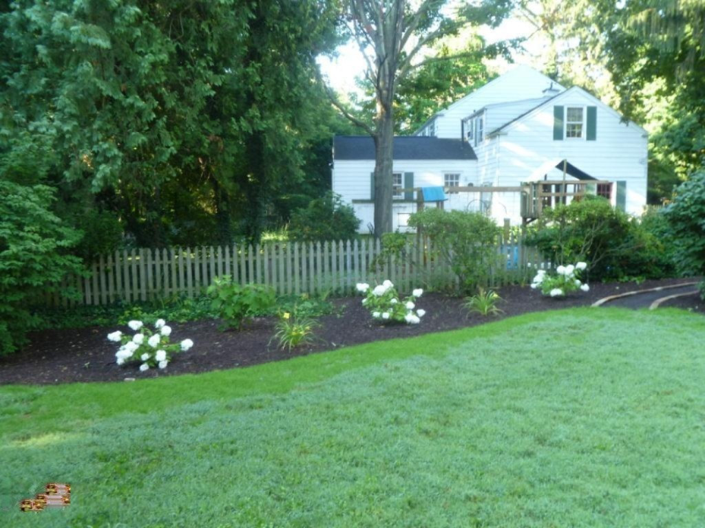 811 Topinabee Road Niles, MI 49120 - Photo 23 of 81 GardenAlmostComplete-073011 010