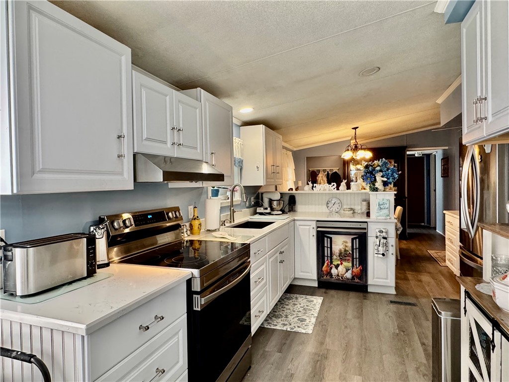 423 Valley View Road Bainbridge, NY 13733 - Photo 21 of 40