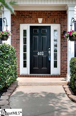 402 Tanner Chase Way Greenville, SC 29607 - Photo 3 of 25 Gallery Image 3