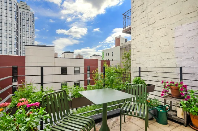 $1,775,000 | 251 South 3rd Street, Unit PHA | Williamsburg