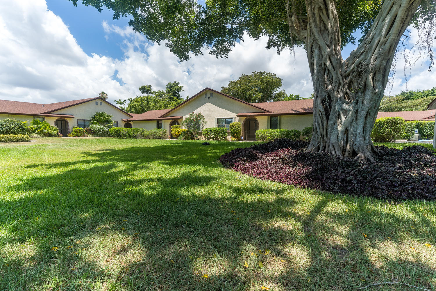 23349 Barlake Drive, Unit 32 Boca Raton, FL 33433 - Photo 3 of 41 23349 Barlake Dr Boca Raton FL-large-030