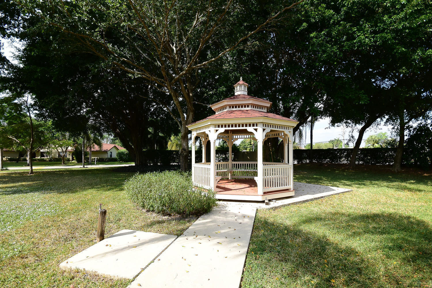 23349 Barlake Drive, Unit 32 Boca Raton, FL 33433 - Photo 37 of 41 23349 Barlake Dr Boca Raton FL-large-059
