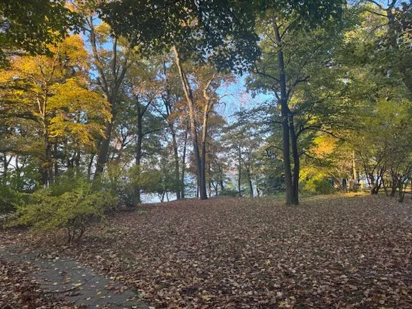 $2,800,000 | 4630 East Gull Lake Drive, Hickory Corners, MI 49060