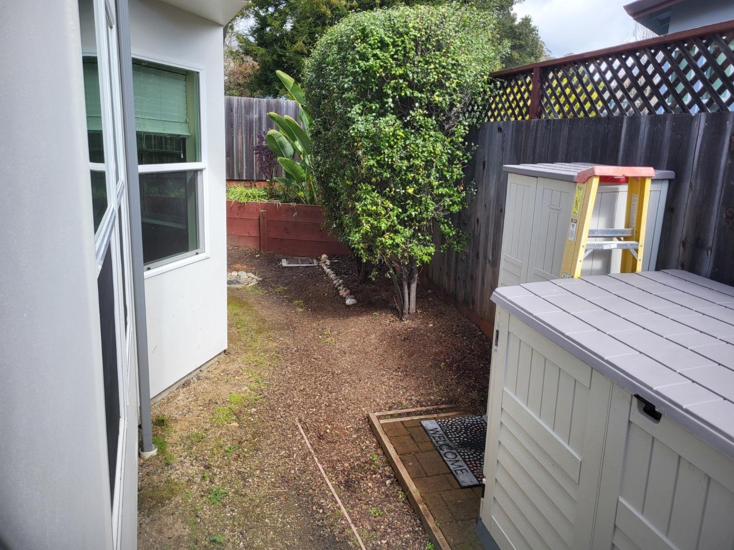 3282 Winkle Avenue Santa Cruz, CA 95065 - Photo 2 of 9