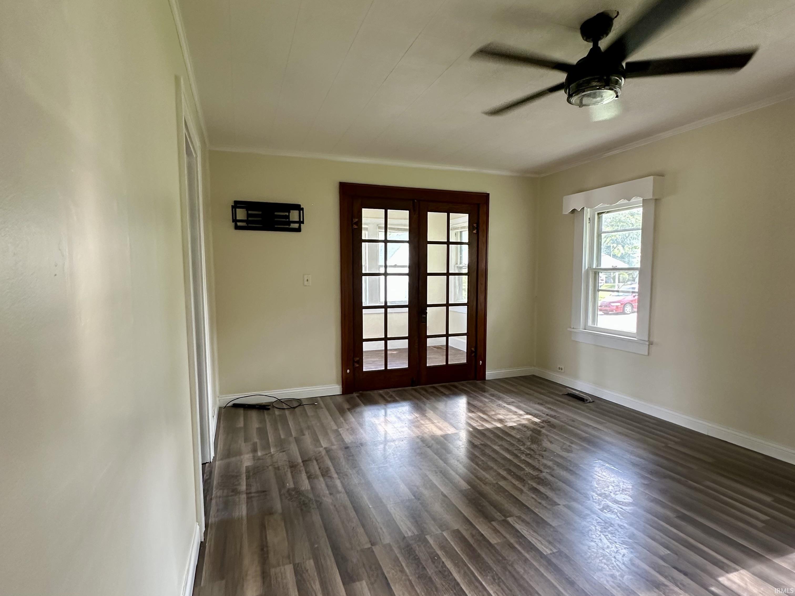 2019 13th Street Bedford, IN 47421 - Photo 5 of 12