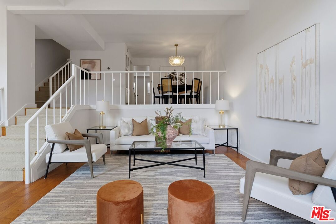 4429 Alla Road, Unit 2 Marina del Rey, CA 90292 - Photo 5 of 30 Gallery Image 5