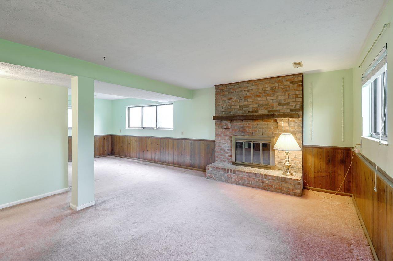 2414 Crest Road Cincinnati, OH 45231 - Photo 13 of 36 Gallery Image 13