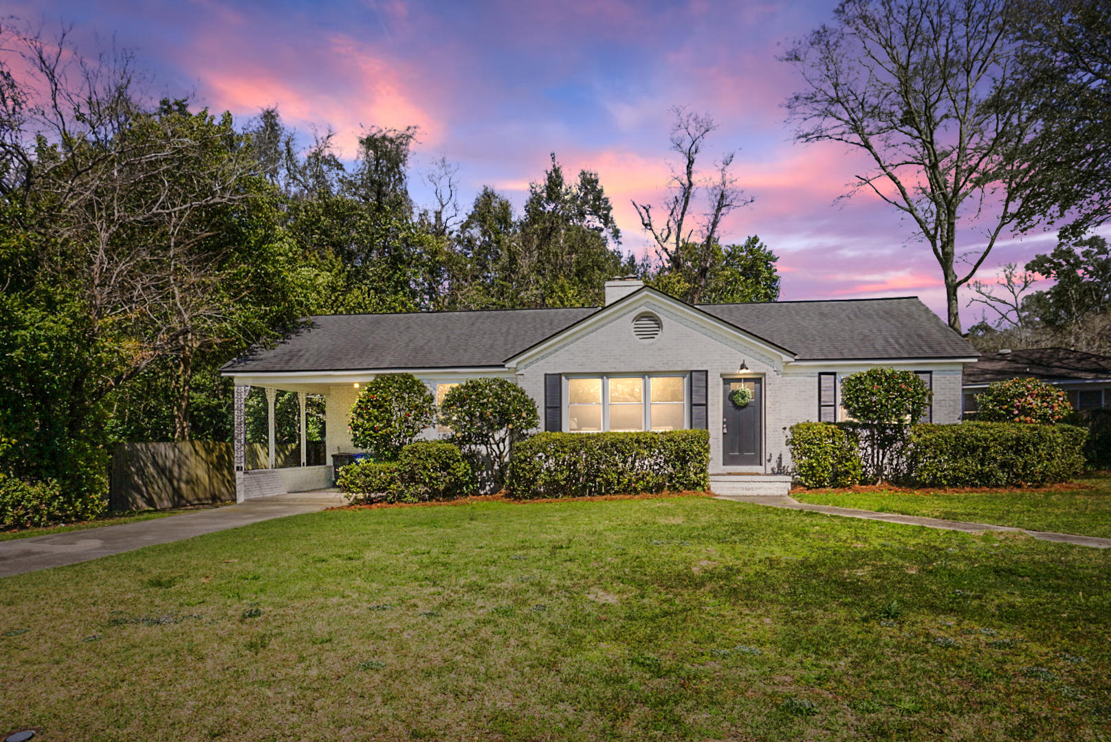 1208 Gilmore