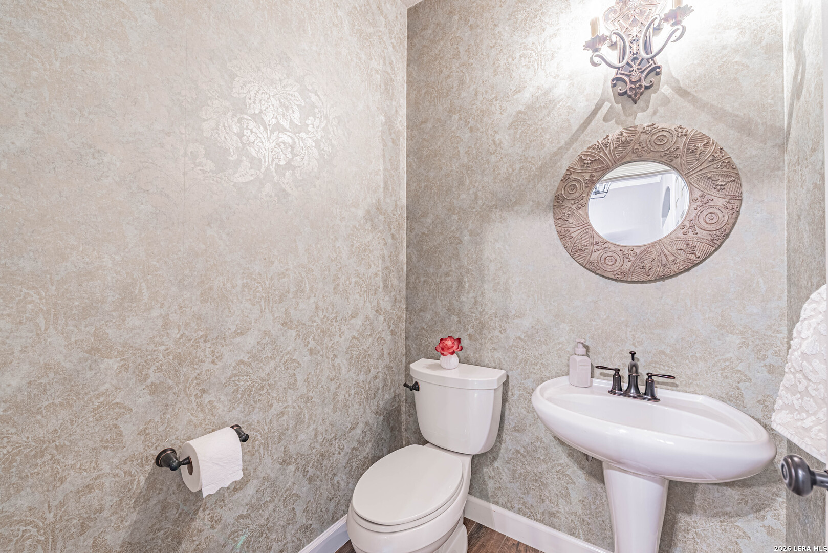 218 Deer Ridge Drive La Vernia, TX 78121 - Photo 14 of 53