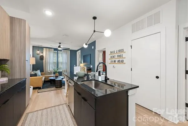 $1,876 | 536 West Tremont Avenue, Unit A3, Charlotte, NC 28203