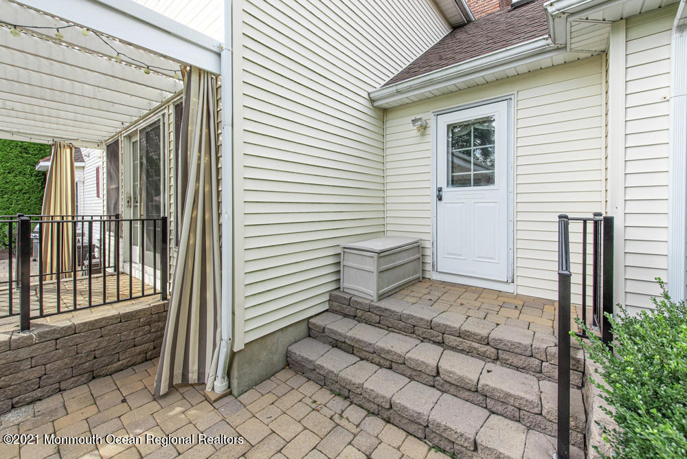 12 Statesboro Road Freehold, NJ 07728 - Photo 50 of 73 DOOR OFF MUD ROOM