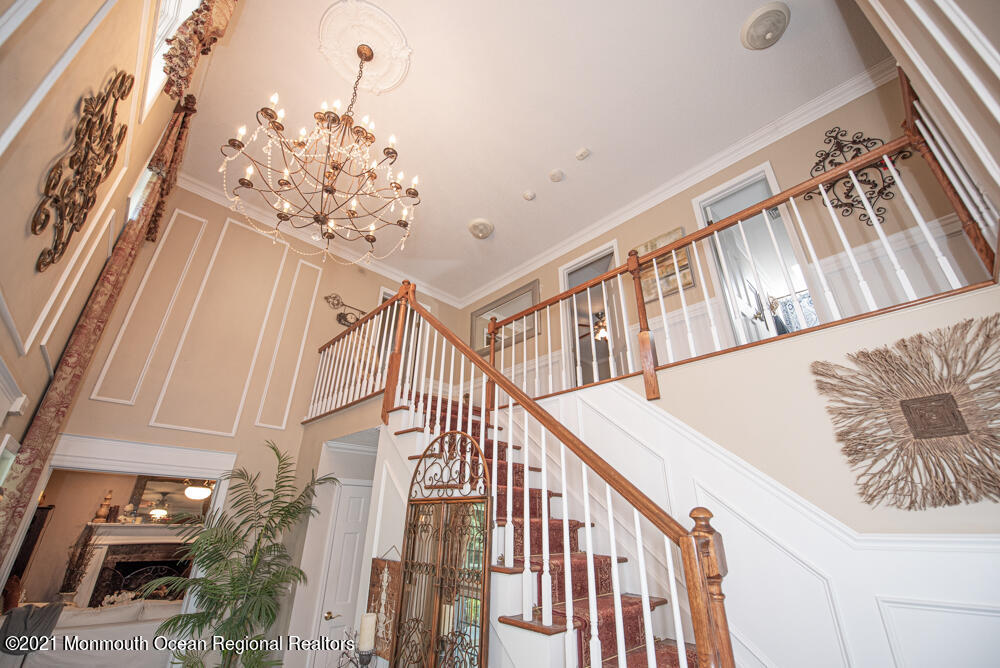 12 Statesboro Road Freehold, NJ 07728 - Photo 8 of 73 FOYER